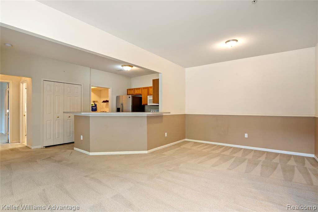 29532 Nottingham Court, Livonia, MI 48152 — Photo 12
