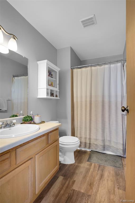 61101 Greenwood Drive, South Lyon, MI 48178 — Photo 29
