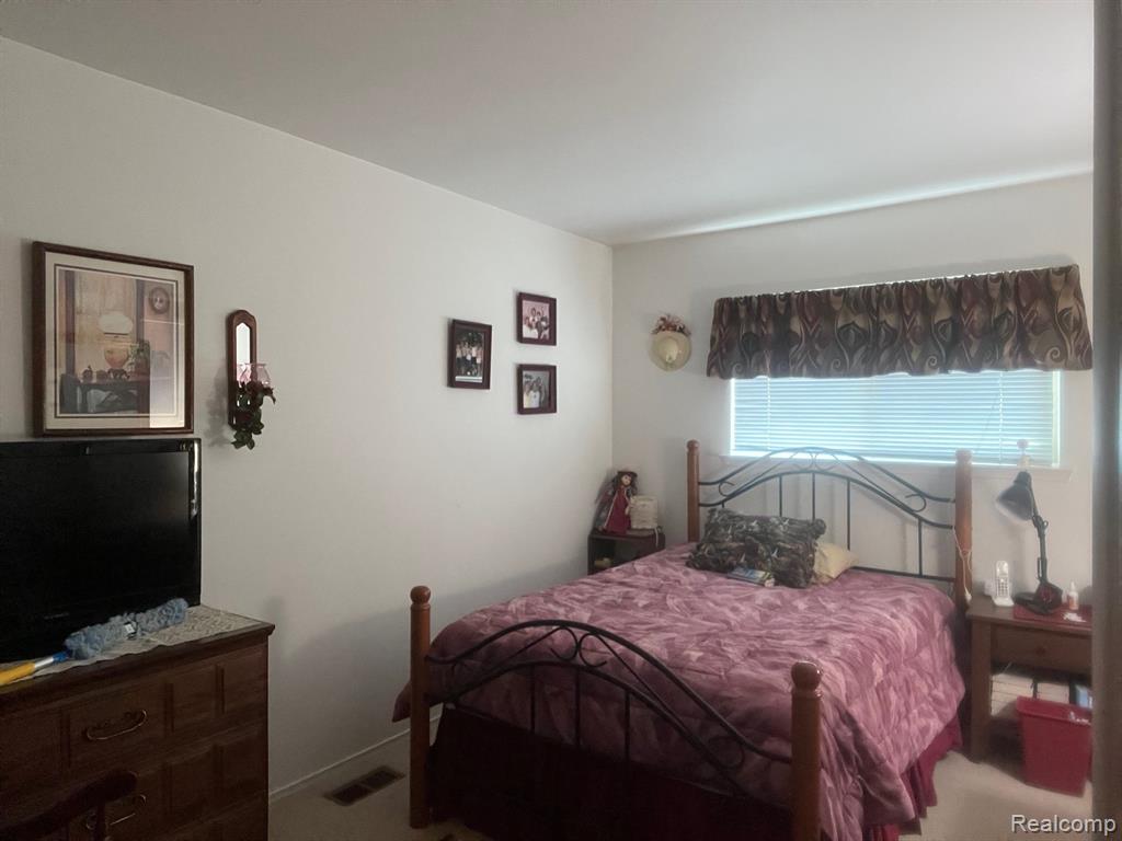 9746 Pine, Taylor, MI 48180 — Photo 6