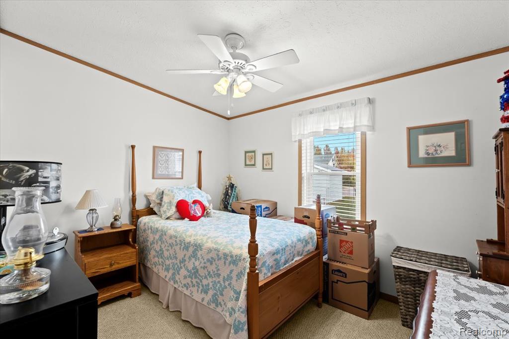 11092 Indianwood Court, South Lyon, MI 48178 — Photo 15