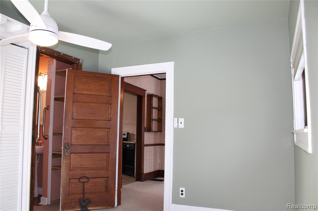 209 Maple Street, Almont, MI 48003 — Photo 18