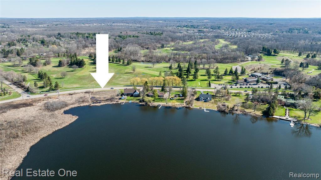 V/L Golf Club, Howell, MI 48843 — Photo 12