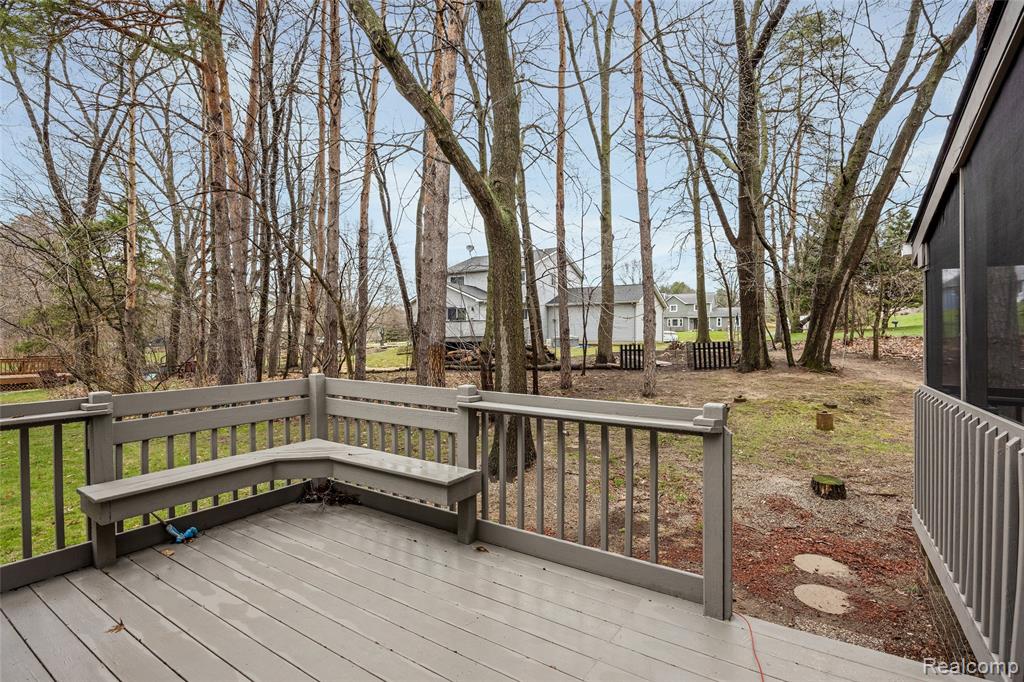 360 Arbor Pine Drive, Ortonville, MI 48462 — Photo 25