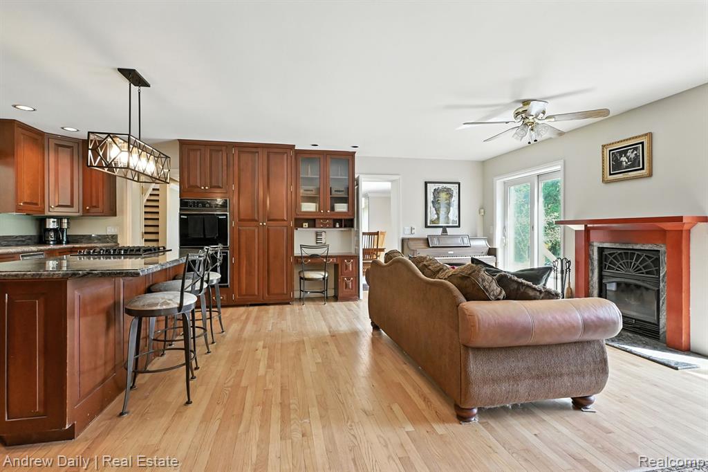 6300 Brookville Road, South Lyon, MI 48178 — Photo 12