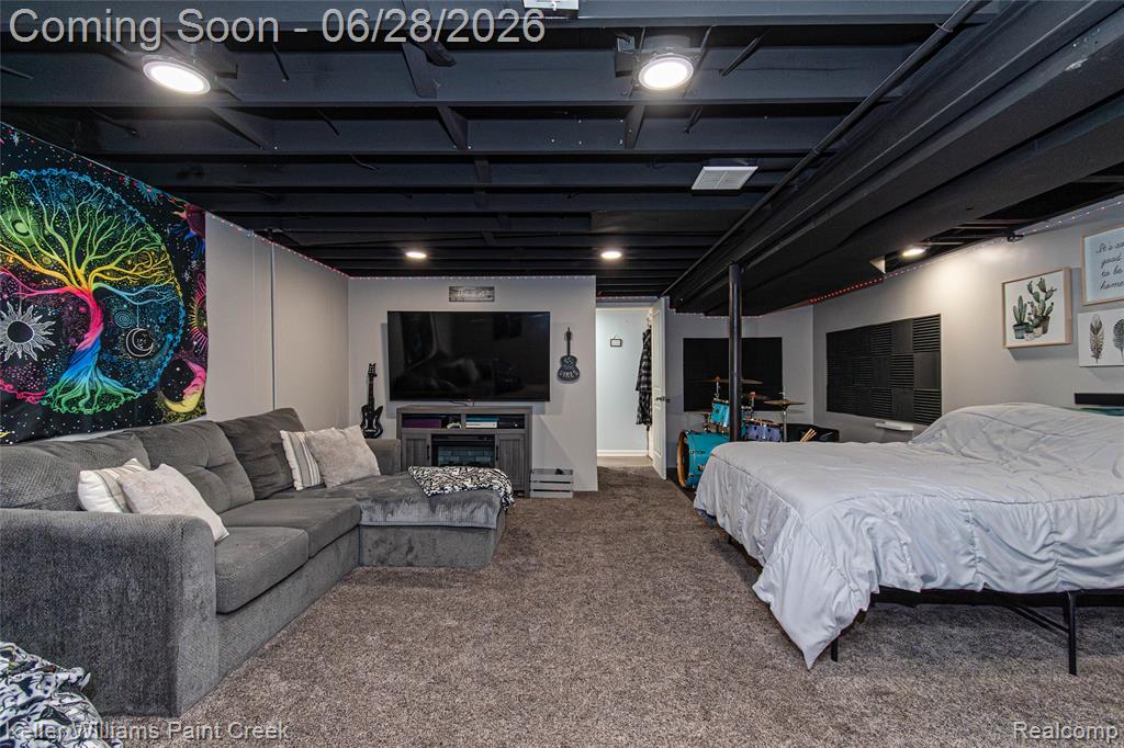 9075 Headley Drive, Sterling Heights, MI 48314 — Photo 27