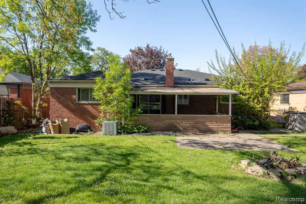 5028 LINDA Street, Warren, MI 48092 — Photo 38