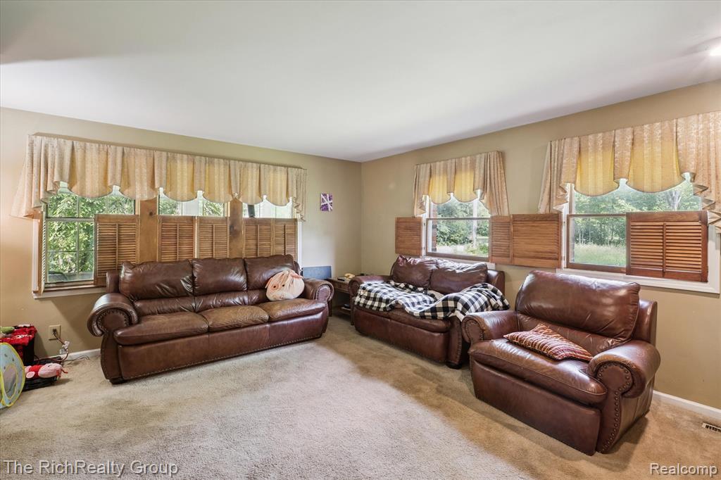 39635 Lotzford Road, Canton, MI 48187 — Photo 14