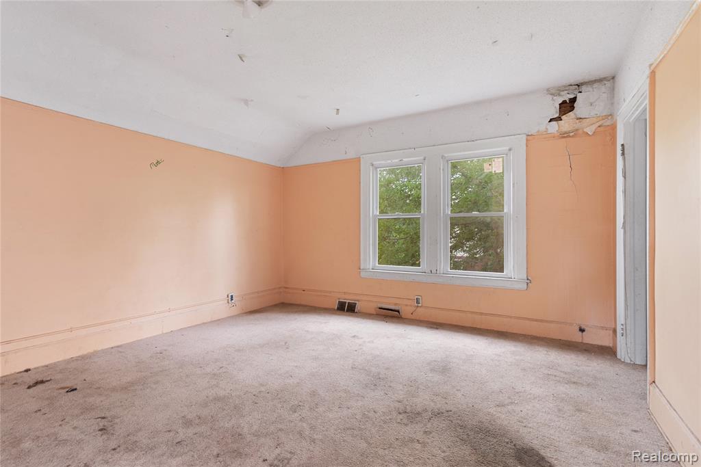 195 W Greendale, Highland Park, MI 48203 — Photo 10