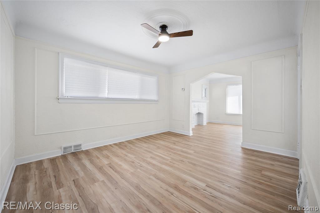 7239 Barrie Street, Dearborn, MI 48126 — Photo 9