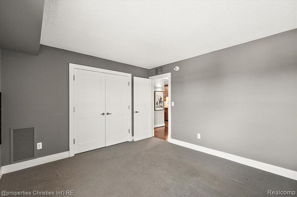 411 S Old Woodward Avenue, 824, Birmingham, MI 48009 — Photo 22