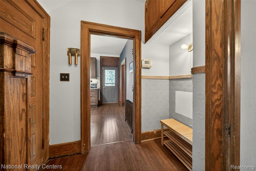 700 Taylor Street, Detroit, MI 48202 — Photo 24