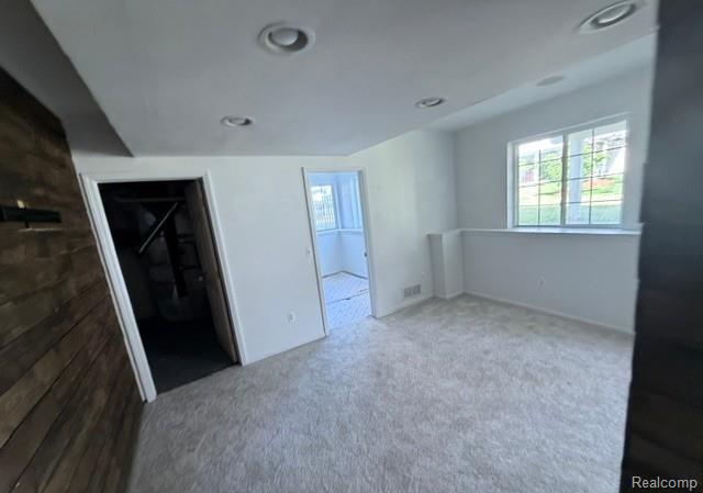 88 Champlain Boulevard, Howell, MI 48843 — Photo 22