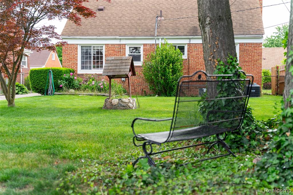 7620 Polk Street, Taylor, MI 48180 — Photo 8