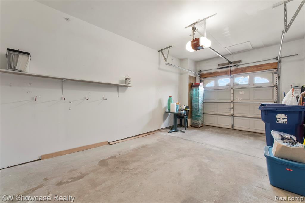 7151 Copper Creek Circle, Canton, MI 48187 — Photo 23