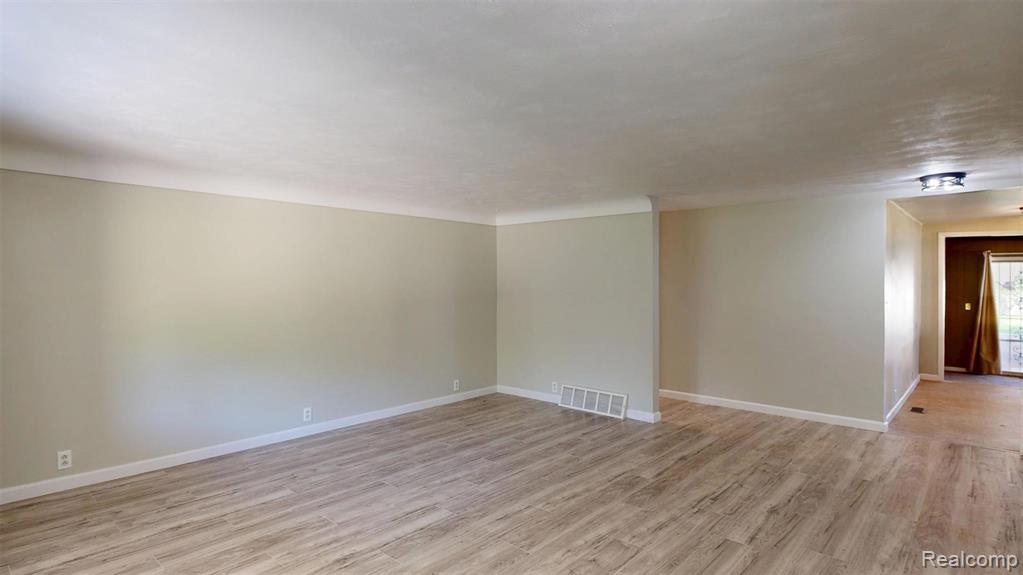 5145 E Mount Morris Road, Mount Morris, MI 48458 — Photo 8
