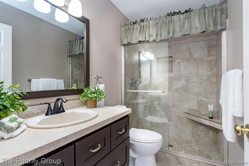 3579 Wedgewood Drive, Lapeer, MI 48446 — Photo 18