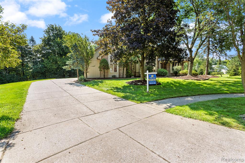 6890 Duchess Court, Troy, MI 48098 — Photo 60