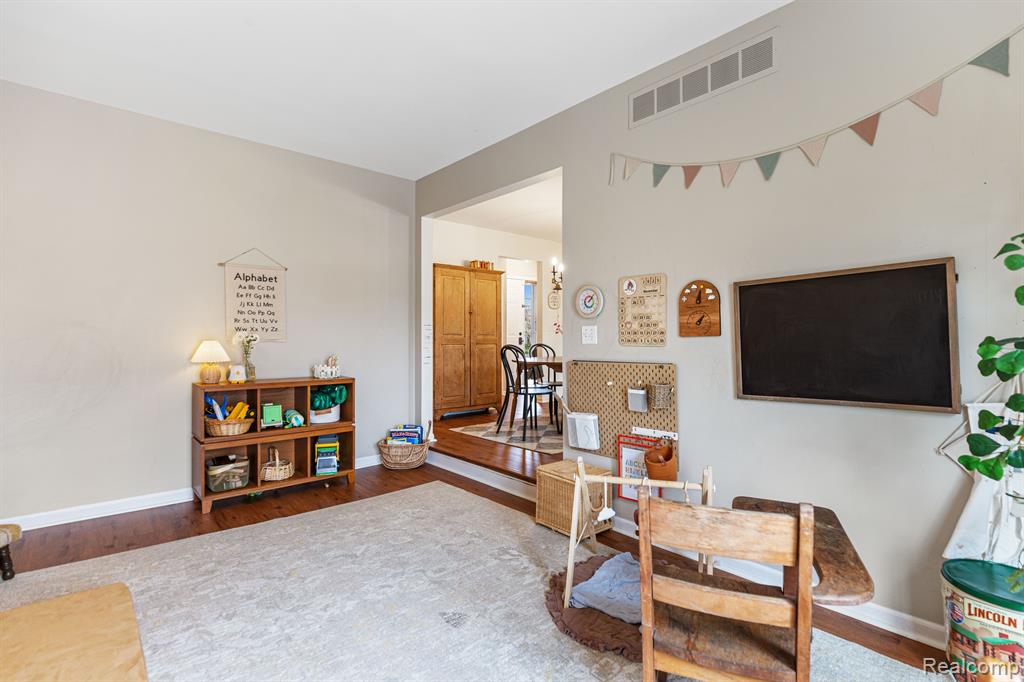 4051 SARAH ANN Drive, Canton, MI 48188 — Photo 18