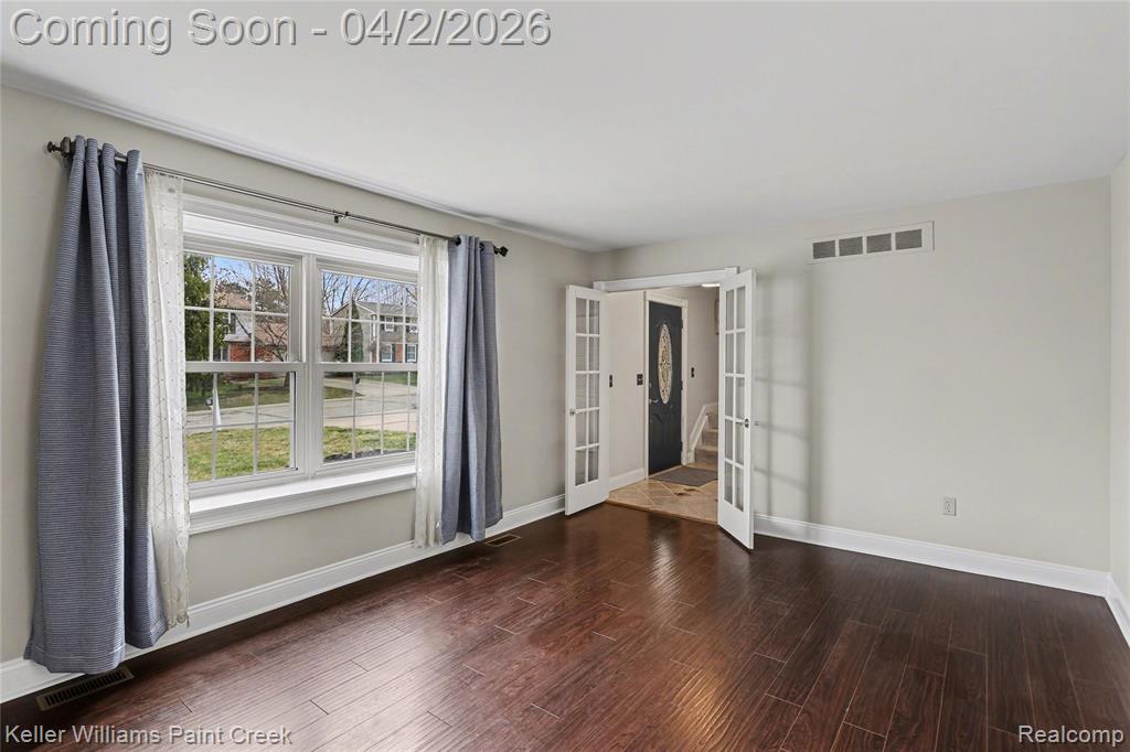 893 Dressler Lane, Rochester Hills, MI 48307 — Photo 4