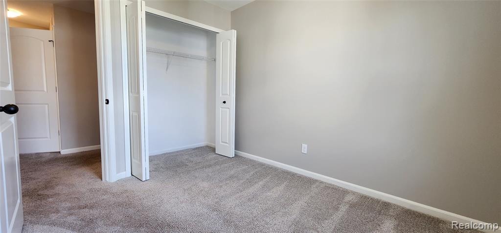 3247 Chambers W, Wixom, MI 48393 — Photo 17