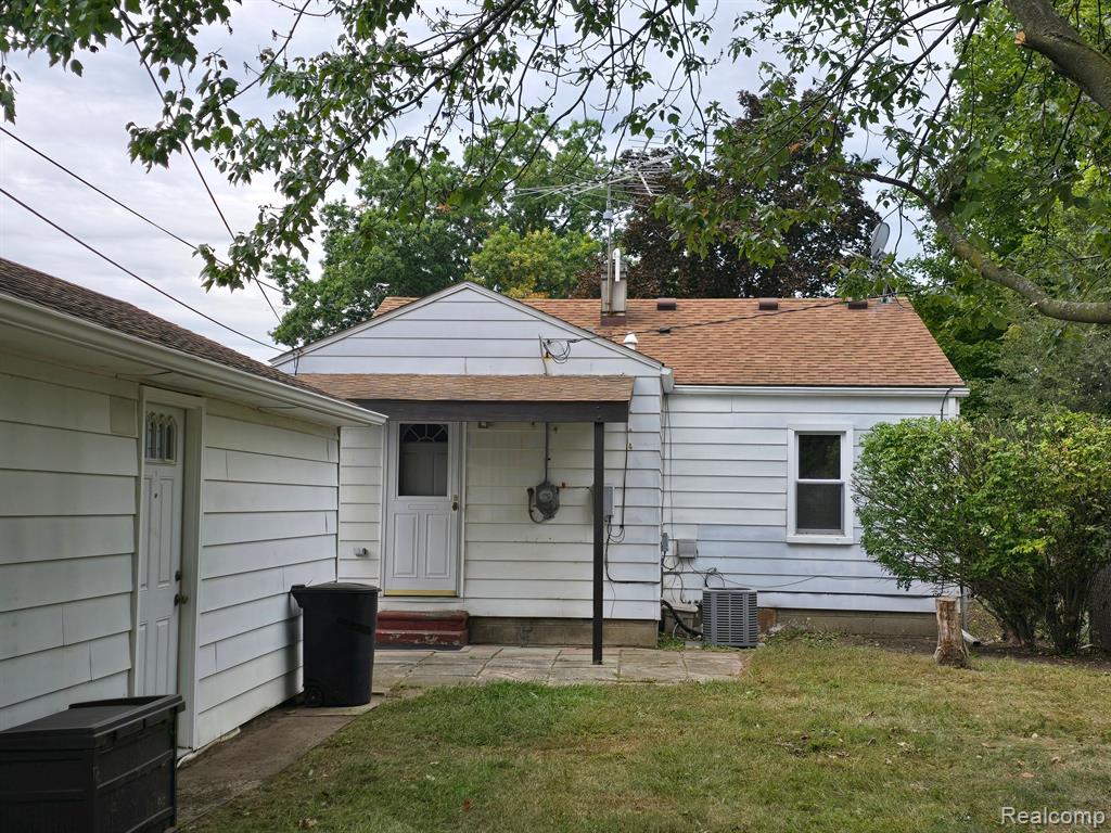 5898 N GLOBE Street, Westland, MI — Photo 17