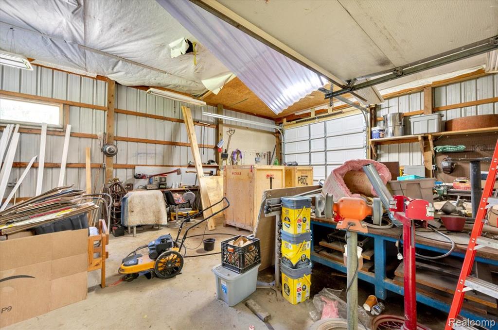 15545 Almont Road, Allenton, MI 48002 — Photo 26