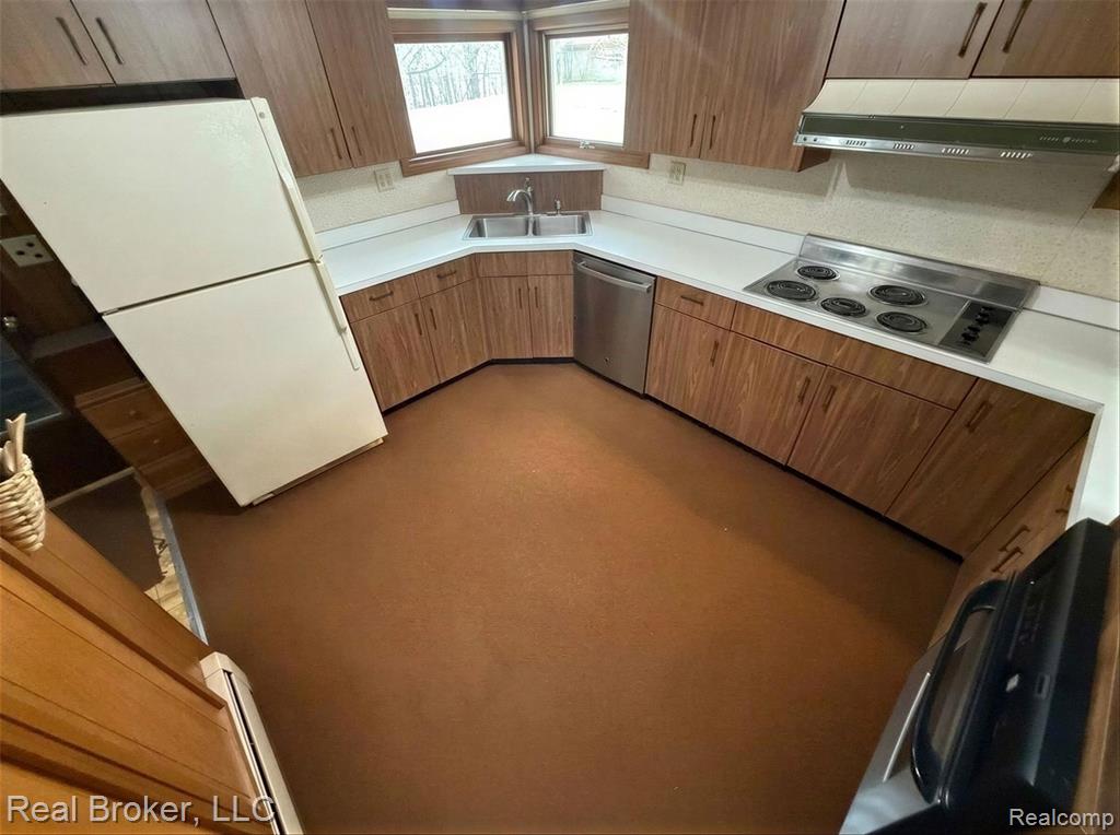 1802 N Elba Road, Lapeer, MI 48446 — Photo 3