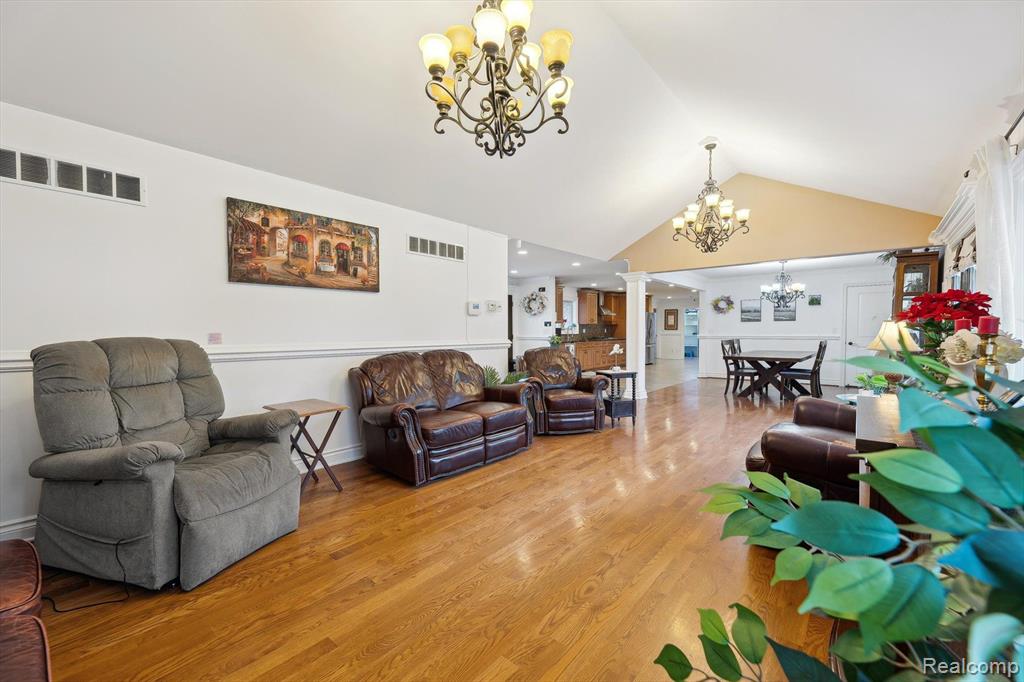 56565 10 MILE Road, South Lyon, MI 48178 — Photo 11