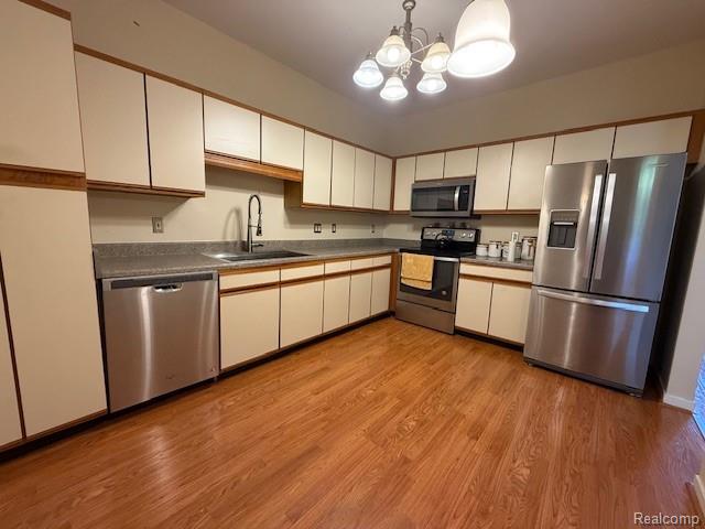41635 Blair Drive, 21, Novi, MI 48377 — Photo 3