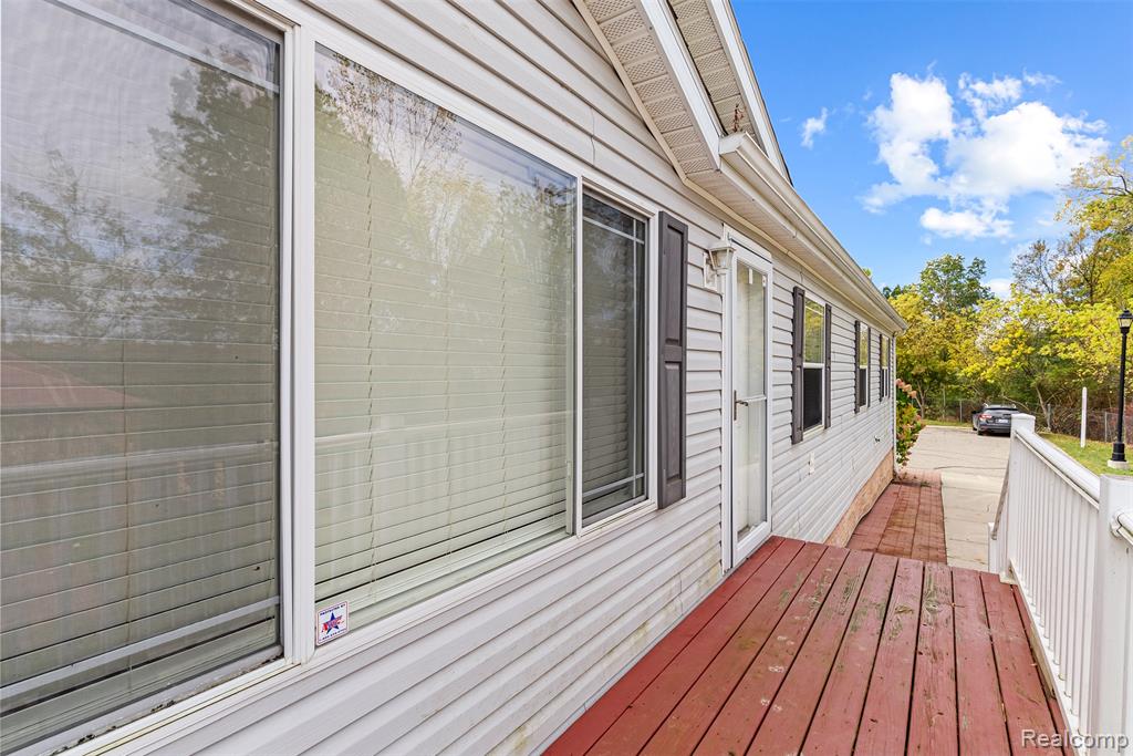 6252 Juliet Boulevard, Fenton, MI 48430 — Photo 6