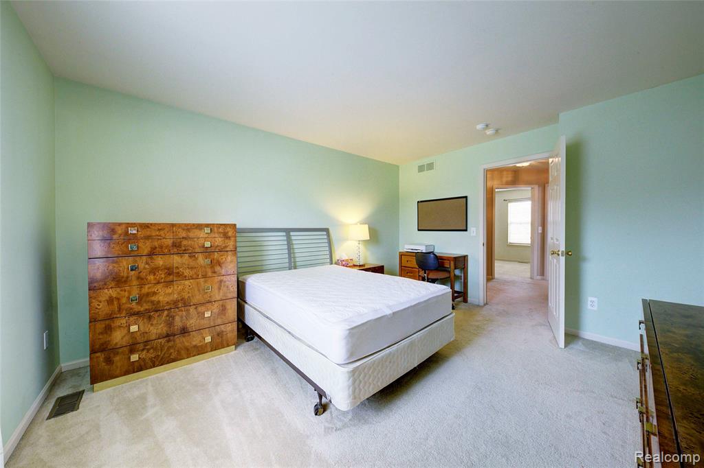 603 Concord Drive E, Canton, MI 48188 — Photo 30
