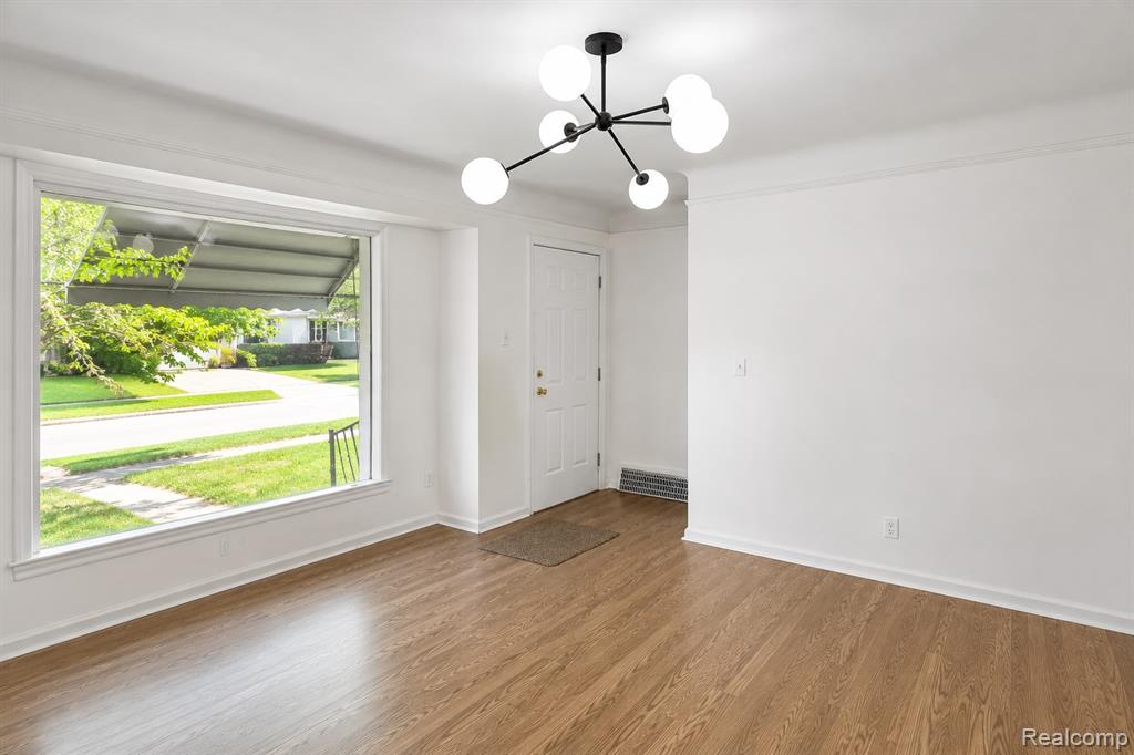 12087 Heyden Street, Detroit, MI 48228 — Photo 4