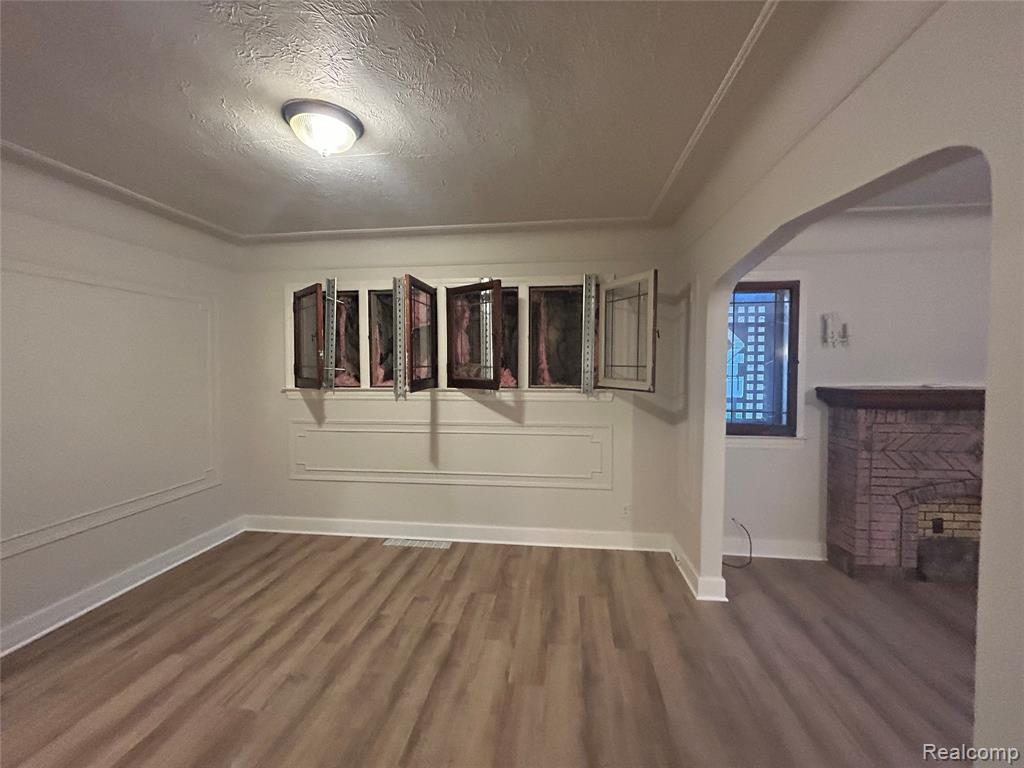 4401 Buckingham Avenue, Detroit, MI 48224 — Photo 10