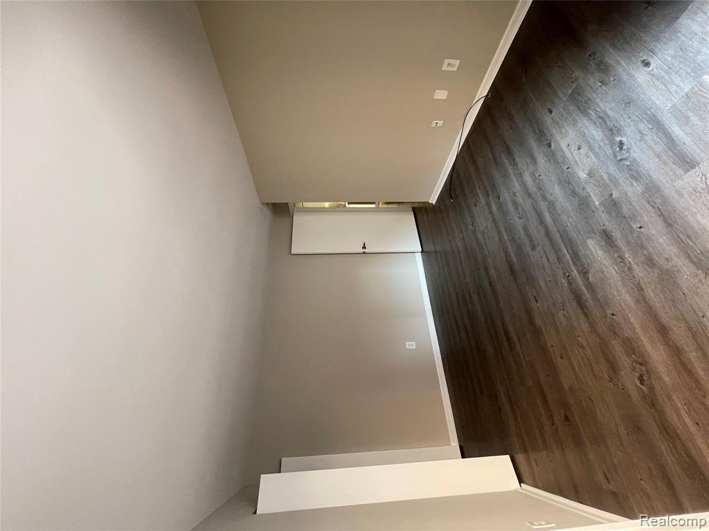 629 W Milwaukee Street, Detroit, MI 48202 — Photo 15