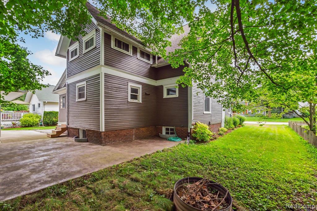 220 S CLINTON Street, Stockbridge, MI 49285 — Photo 48