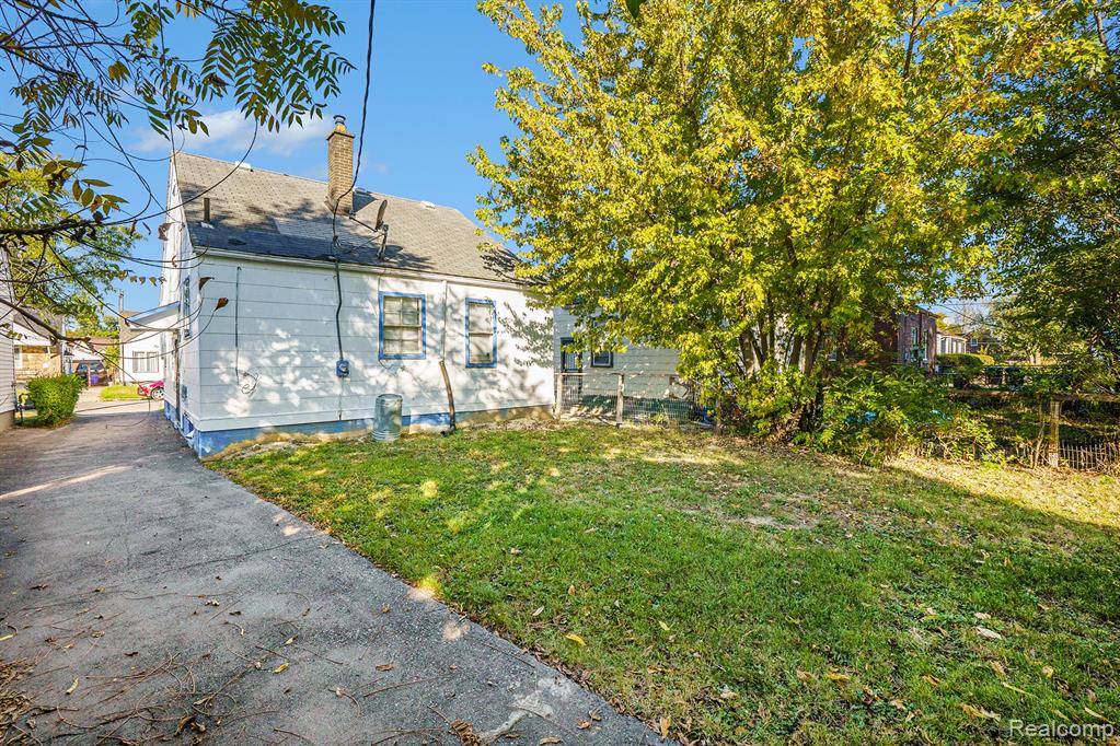 8114 Roselawn Street, Detroit, MI 48204 — Photo 20
