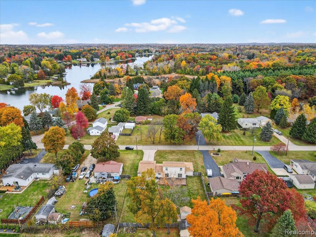 5621 Delmas Road, Independence, MI 48348 — Photo 5