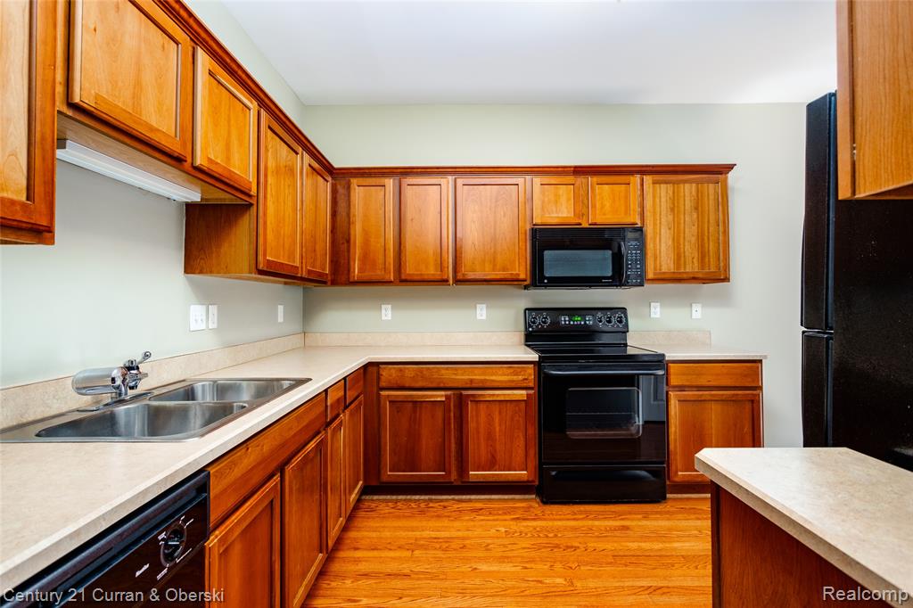 39660 Rockcrest Lane, Northville, MI — Photo 10