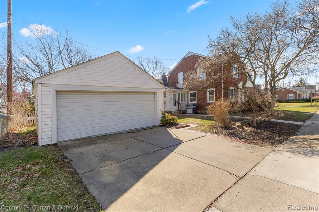 431 S SILVERY Lane, Dearborn, MI 48124 — Photo 38