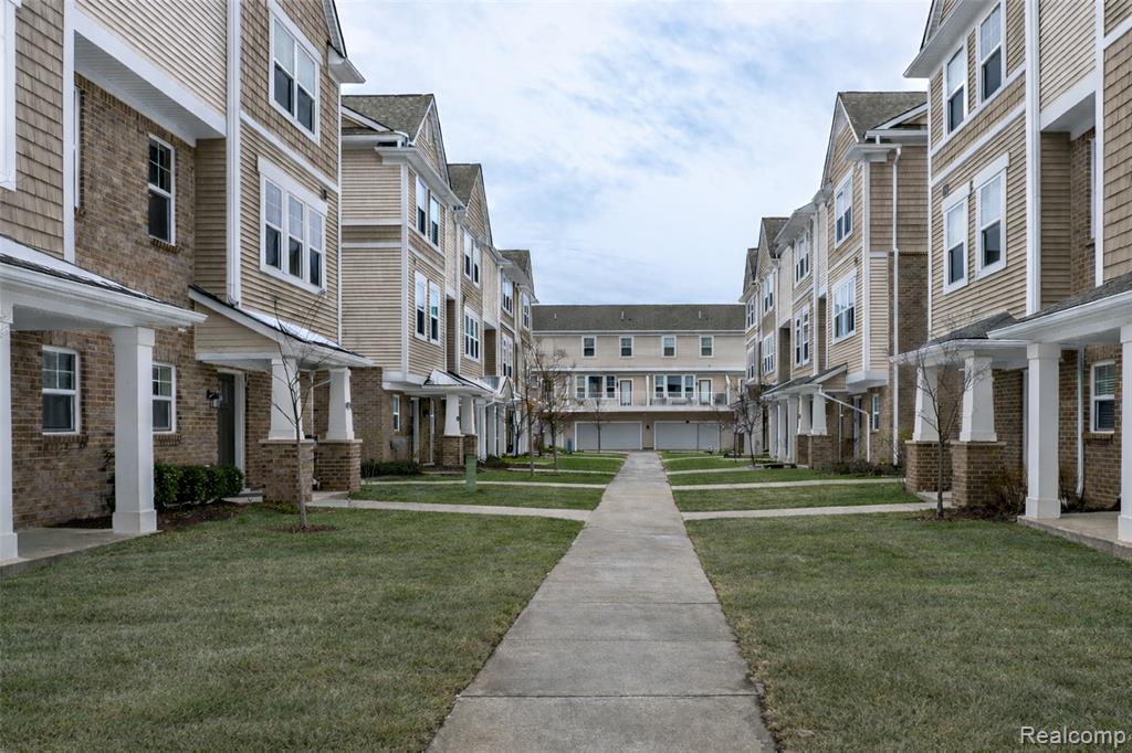 3217 Chambers W, 87, Wixom, MI 48393 — Photo 28
