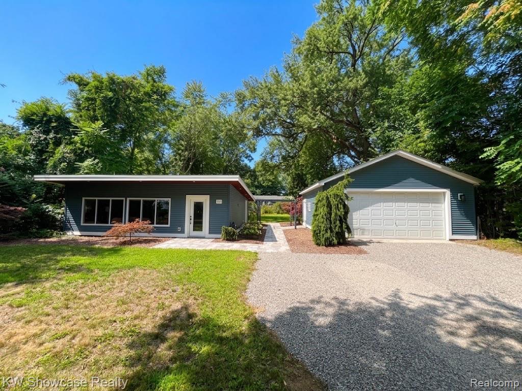 1560 Sable Street, Commerce Twp, MI 48382
