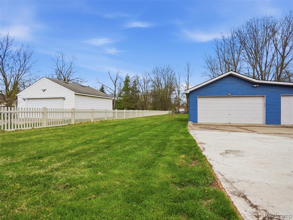 15380 Maxwell Avenue, Plymouth, MI 48170 — Photo 3