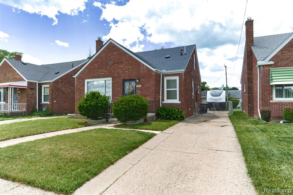 9325 Stahelin Avenue, Detroit, MI 48228 — Photo 2