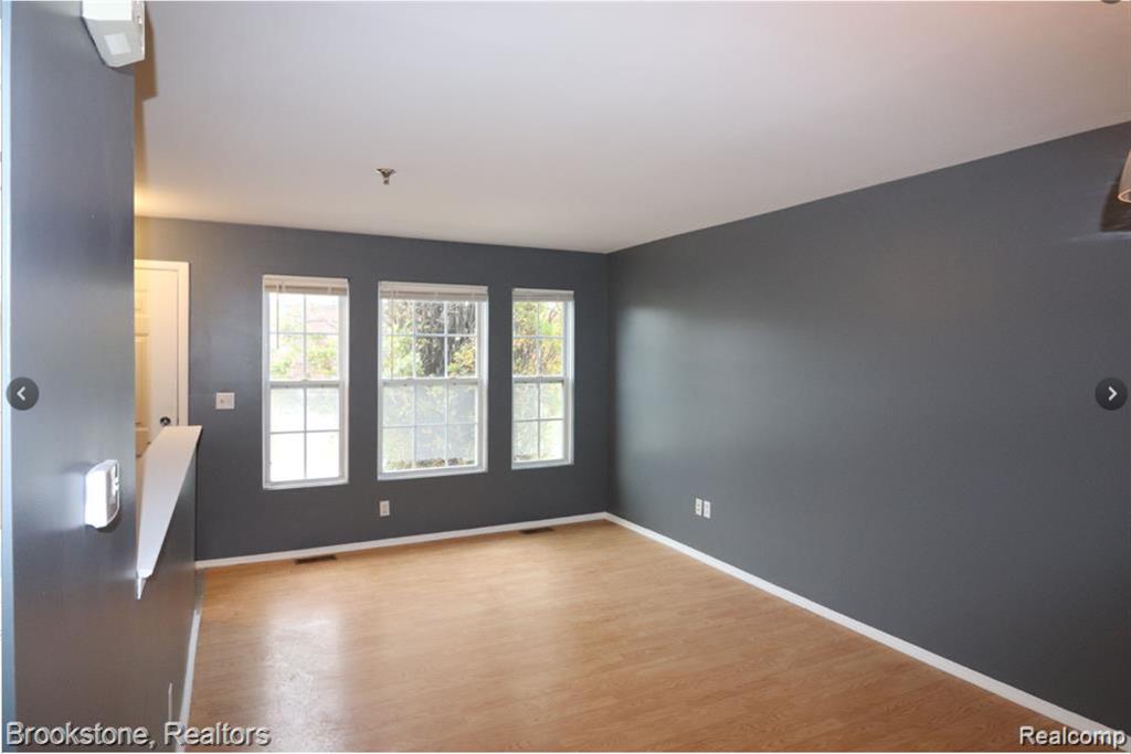 15652 STONE CROSSING Drive, Southfield, MI 48075 — Photo 4
