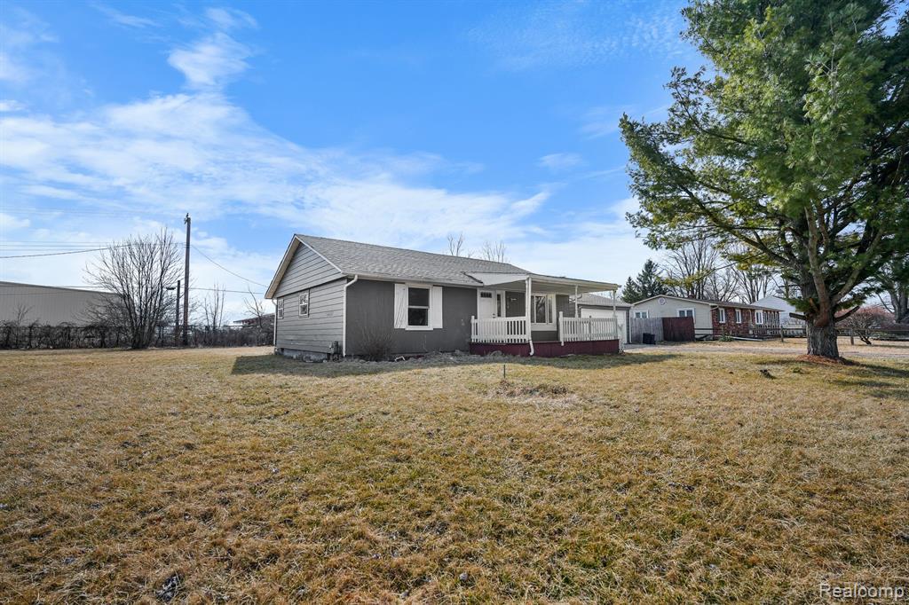 8750 WELDWOOD Drive, Monroe, MI 48162 — Photo 24