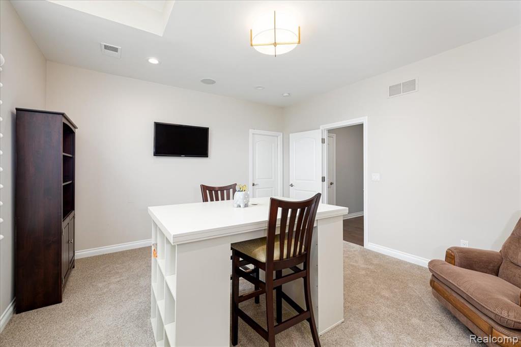 45505 N Territorial Road, Plymouth, MI 48170 — Photo 49