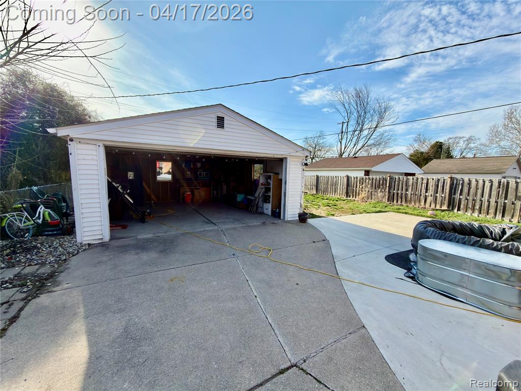 6778 Kolb Avenue, Allen Park, MI 48101 — Photo 22