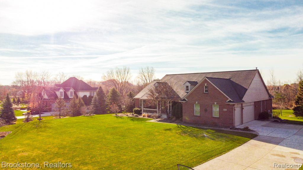8786 COUNTRY MANOR Drive, Bruce, MI 48065 — Photo 57