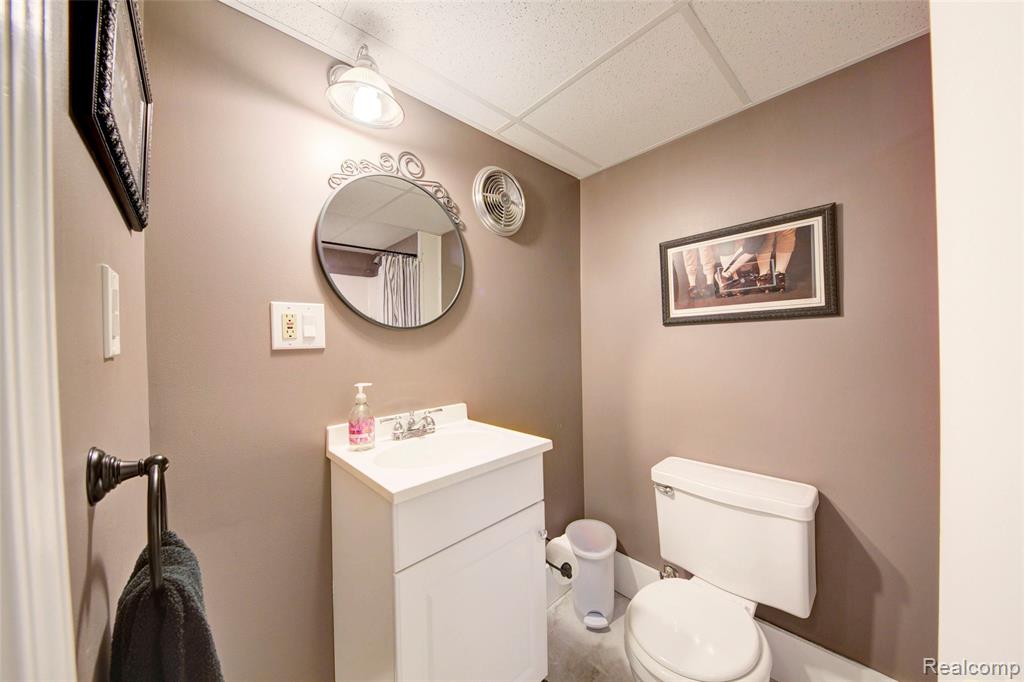 31906 Cambridge Street, Garden City, MI — Photo 27