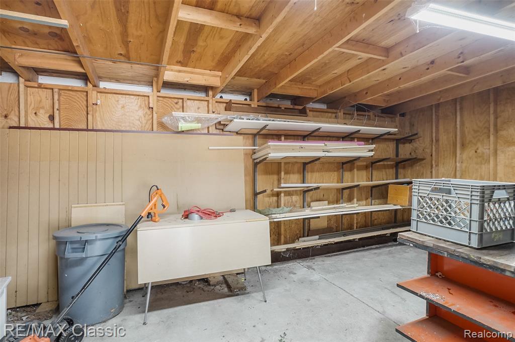 7218 Sterling, Center Line, MI 48015 — Photo 23